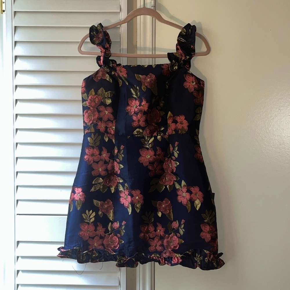 NWT never worn Lulus mini dress